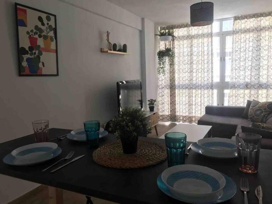 Ideal Apartamento En El Barrio De Las Delicias 말라가 외부 사진